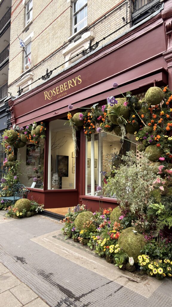 Roseberrys Chelsea in Bloom floral storefront installation