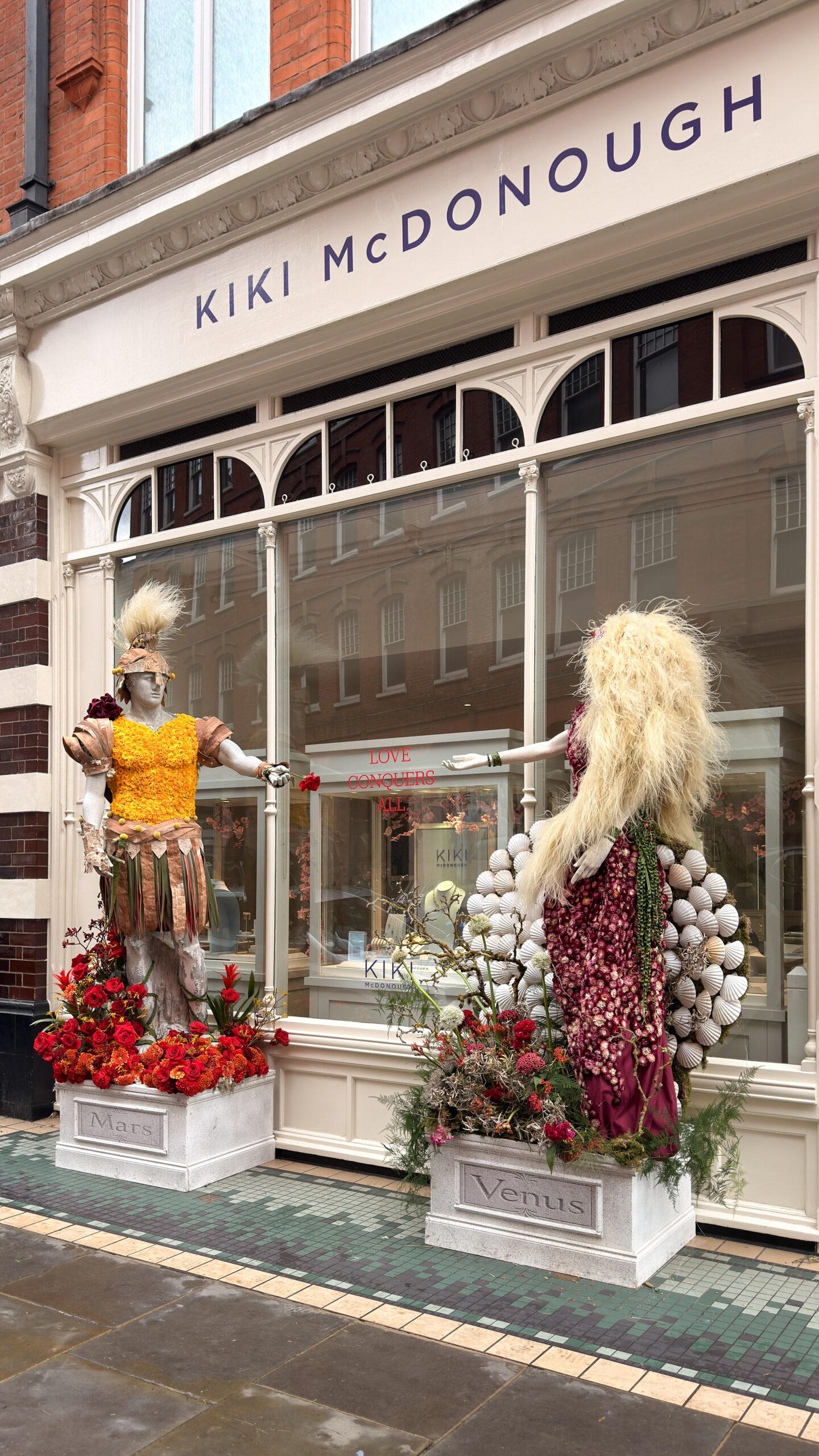 Kiki McDonough Chelsea in Bloom floral storefront installation